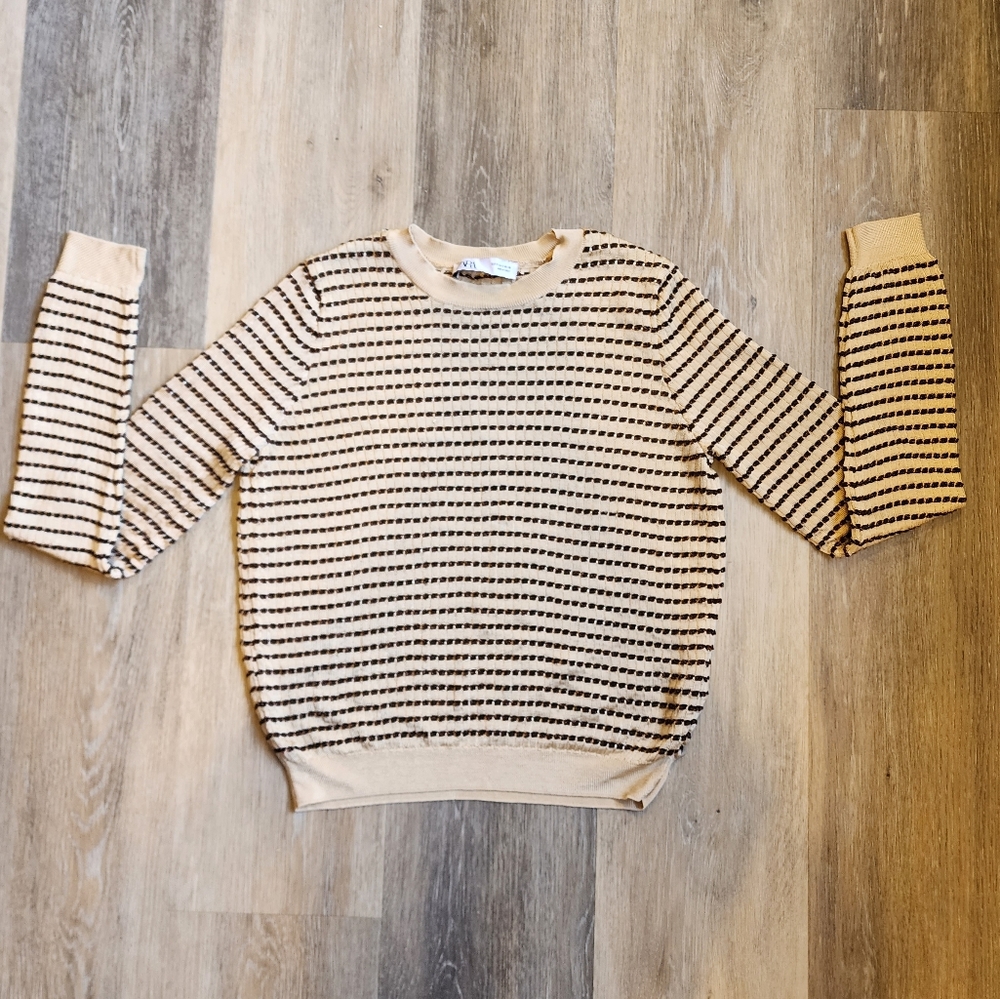 METALLIC SWEATER